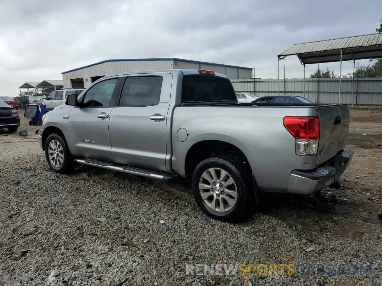 2 Photograph of a damaged car 5TFHW5F11DX286338 TOYOTA TUNDRA 2022