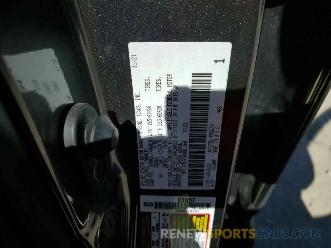 13 Photograph of a damaged car 5TFJA5AB1NX001364 TOYOTA TUNDRA 2022