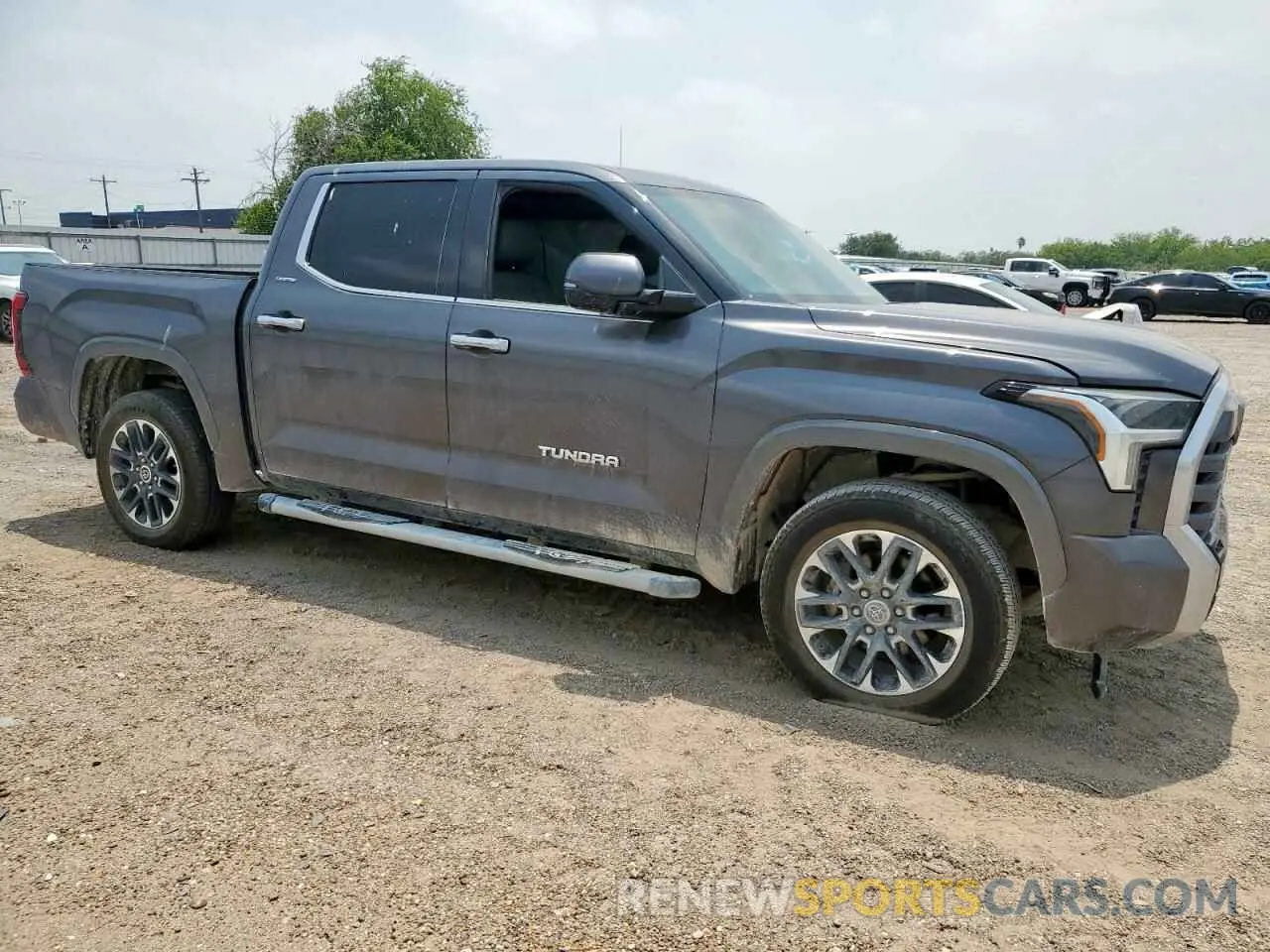 4 Photograph of a damaged car 5TFJA5AB4NX005490 TOYOTA TUNDRA 2022