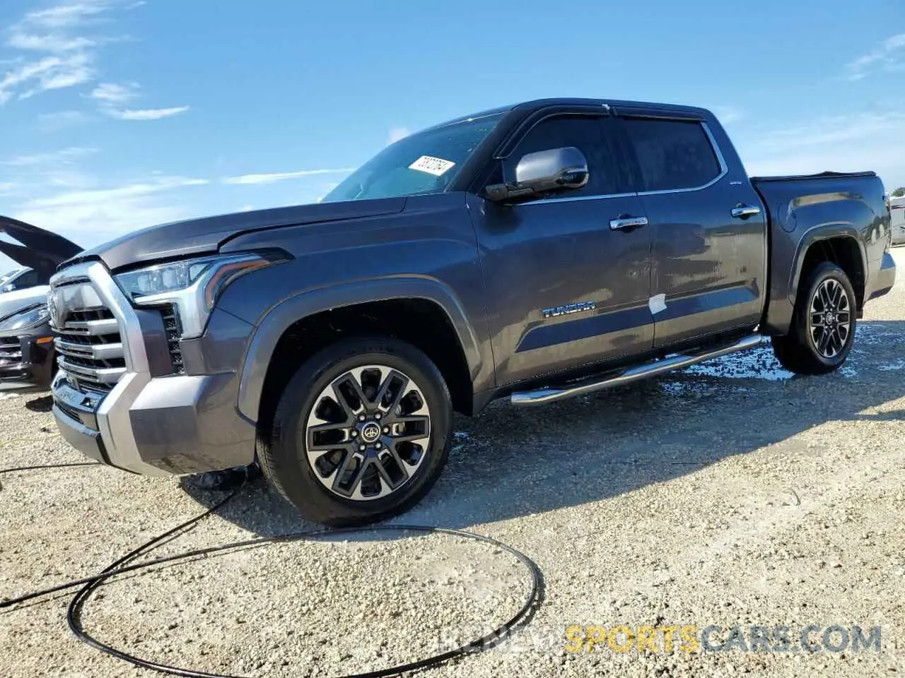1 Photograph of a damaged car 5TFJA5AB6NX001537 TOYOTA TUNDRA 2022