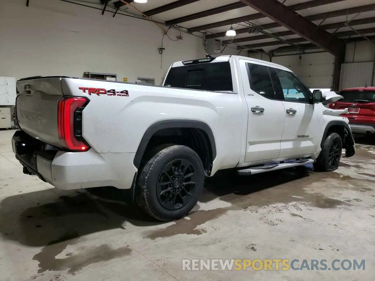 3 Photograph of a damaged car 5TFJA5DA1NX015655 TOYOTA TUNDRA 2022