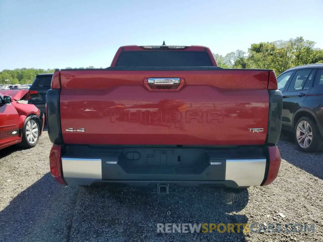 6 Photograph of a damaged car 5TFJA5DB5NX010953 TOYOTA TUNDRA 2022