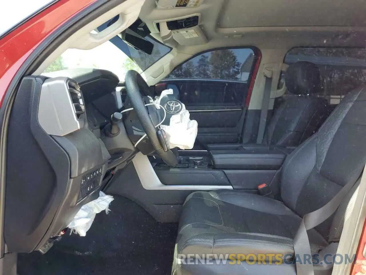 7 Photograph of a damaged car 5TFJA5DB5NX010953 TOYOTA TUNDRA 2022