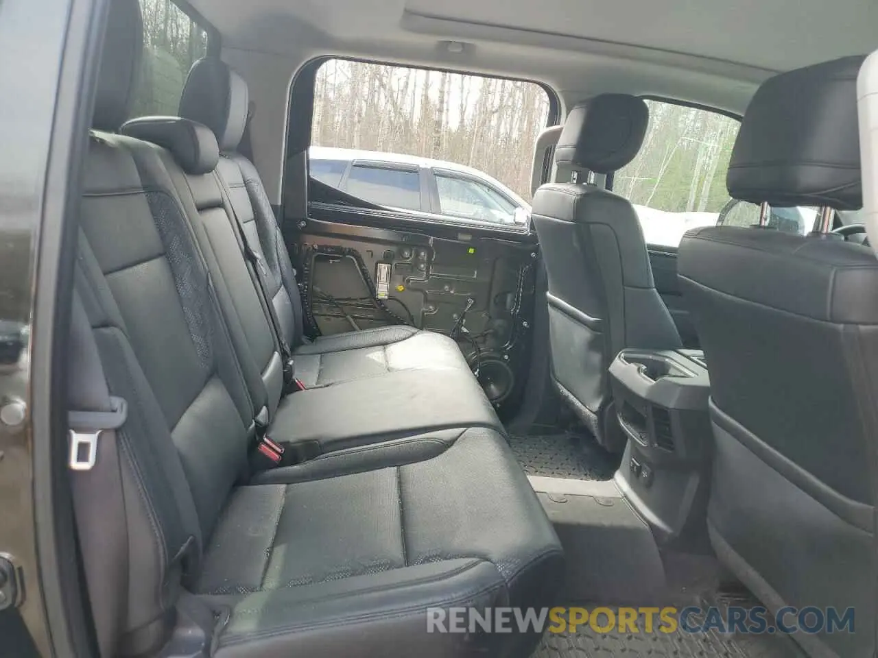 10 Photograph of a damaged car 5TFJA5DB6NX033013 TOYOTA TUNDRA 2022