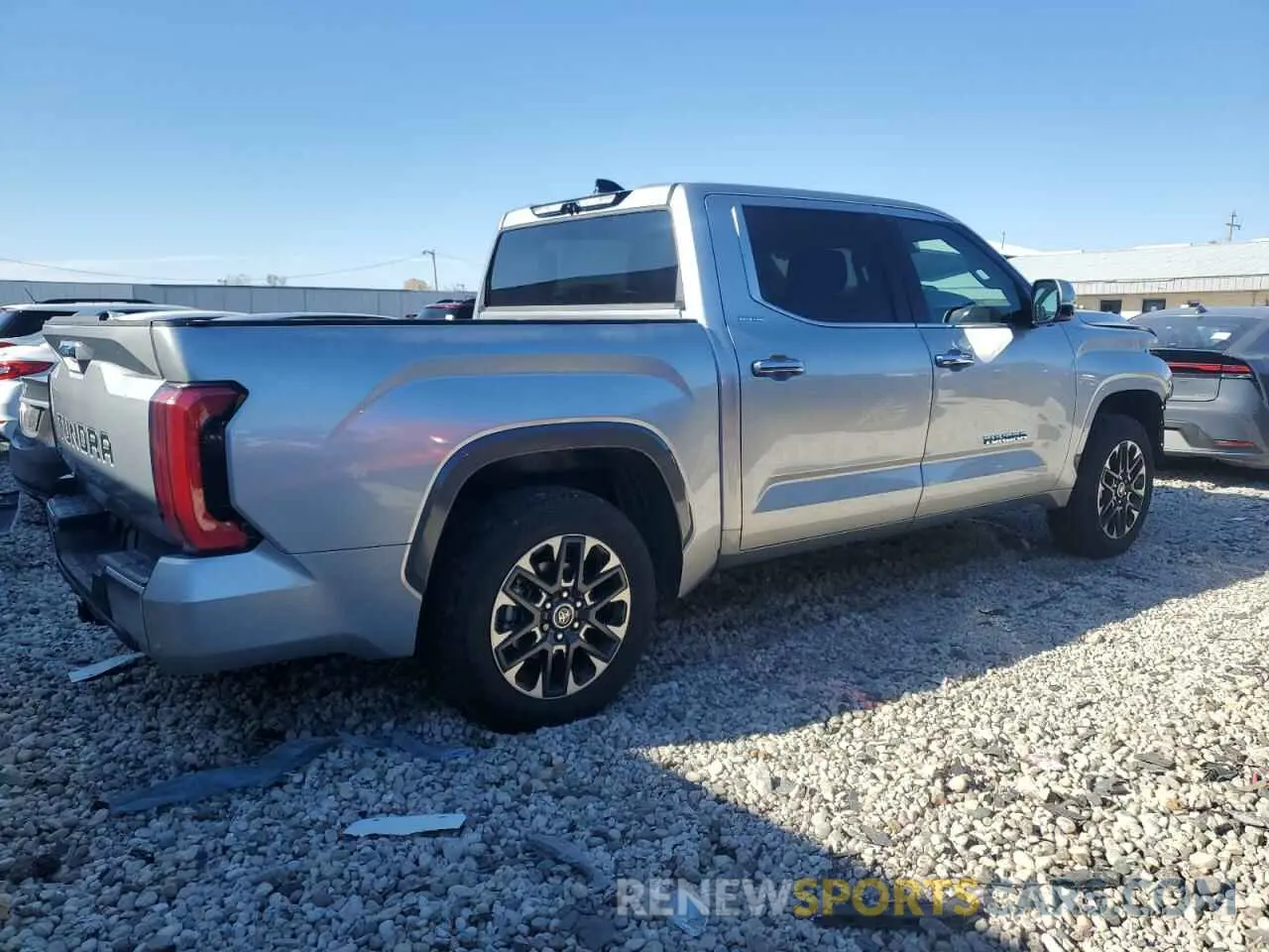 3 Photograph of a damaged car 5TFJA5DB6NX052337 TOYOTA TUNDRA 2022