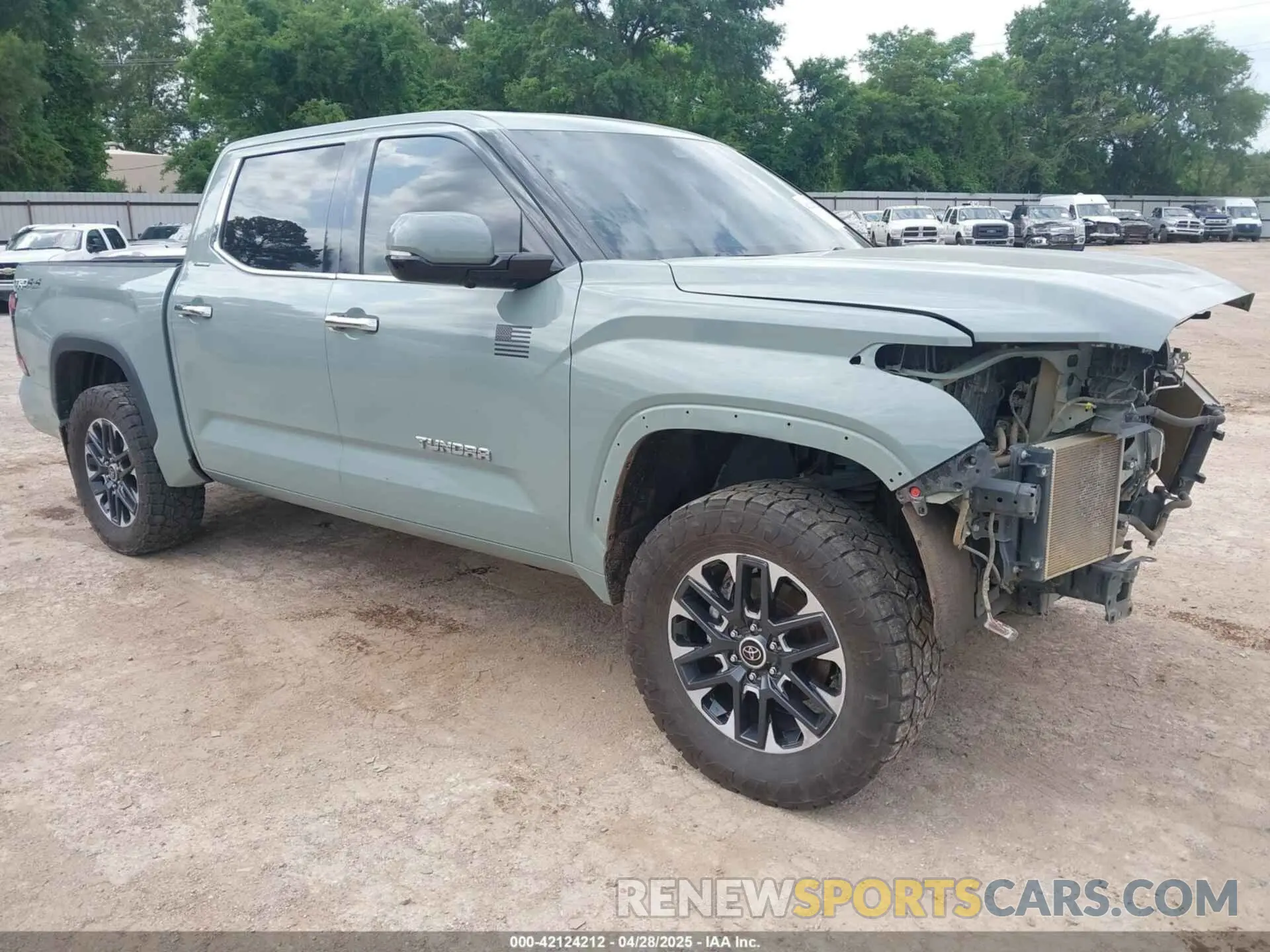 1 Photograph of a damaged car 5TFJA5DB9NX015248 TOYOTA TUNDRA 2022