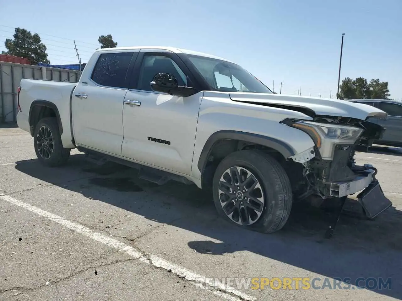 4 Photograph of a damaged car 5TFJA5DB9NX018019 TOYOTA TUNDRA 2022