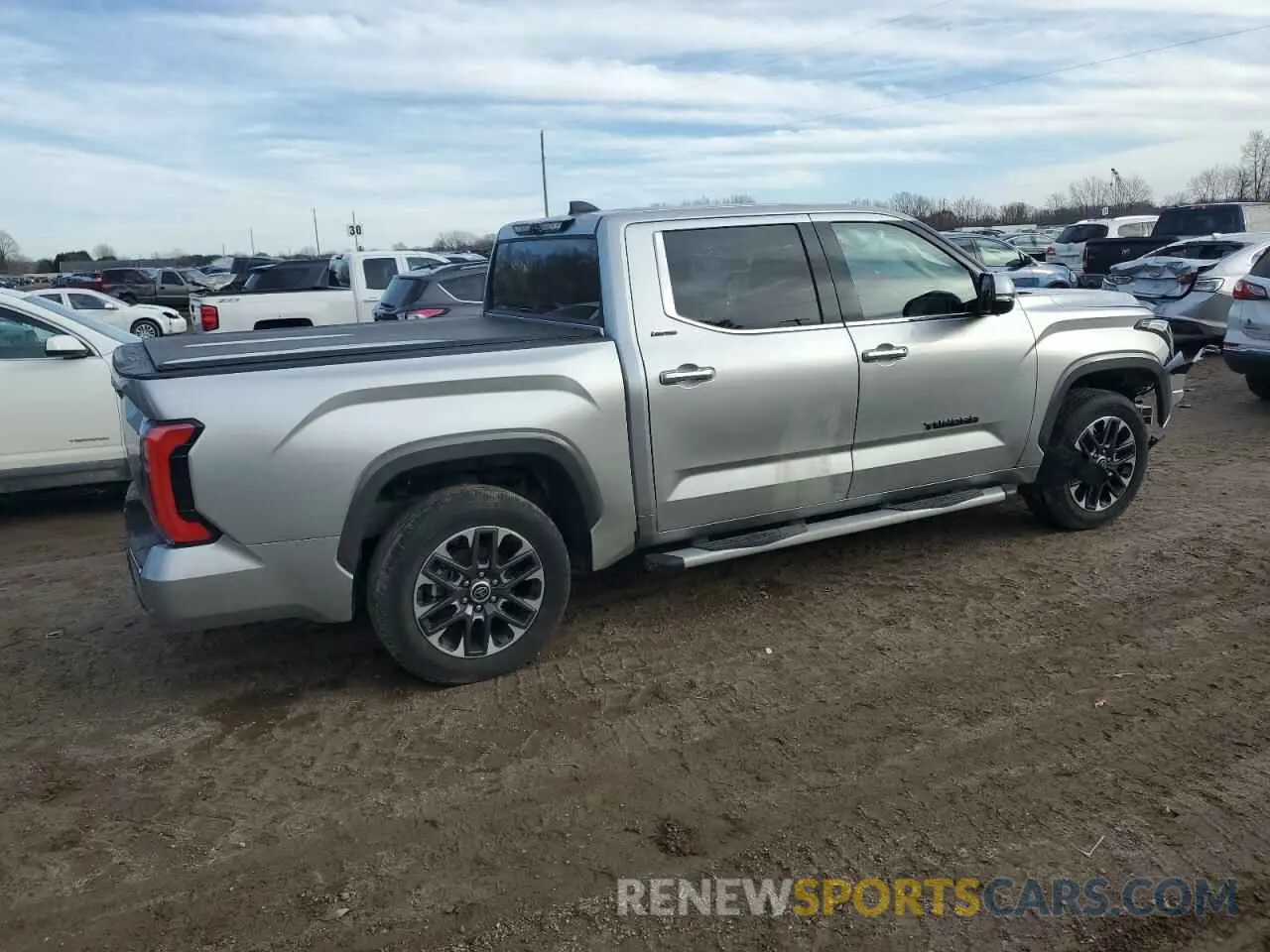 3 Photograph of a damaged car 5TFJA5DB9NX028484 TOYOTA TUNDRA 2022
