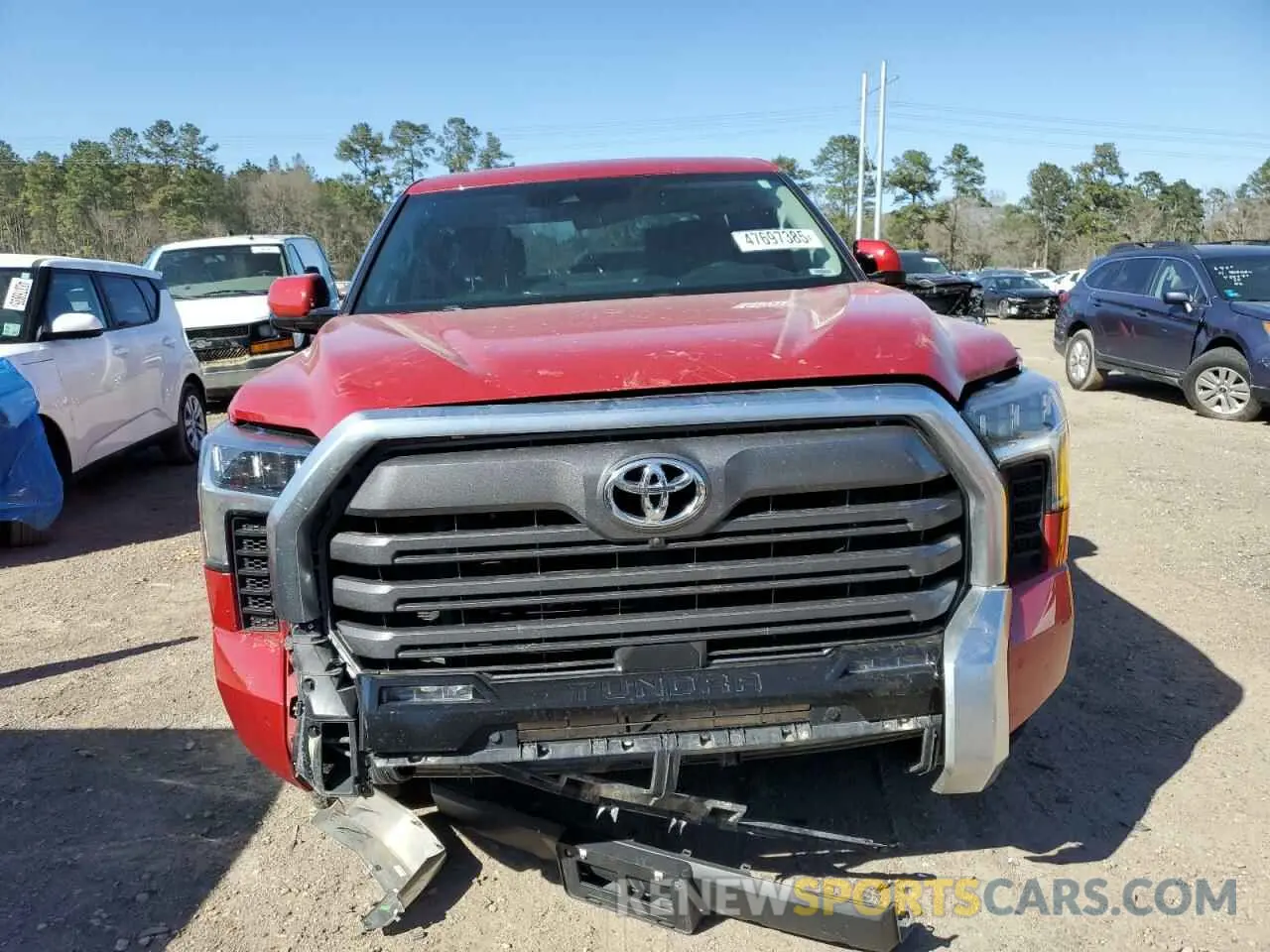 5 Photograph of a damaged car 5TFJA5EC9NX006234 TOYOTA TUNDRA 2022