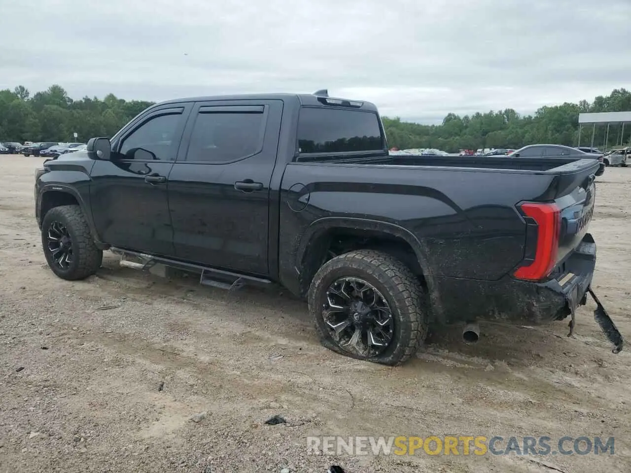 2 Photograph of a damaged car 5TFKB5AB5NX019030 TOYOTA TUNDRA 2022