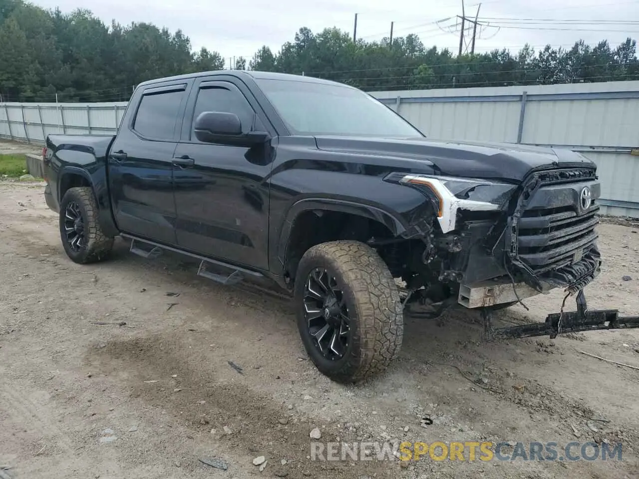 4 Photograph of a damaged car 5TFKB5AB5NX019030 TOYOTA TUNDRA 2022