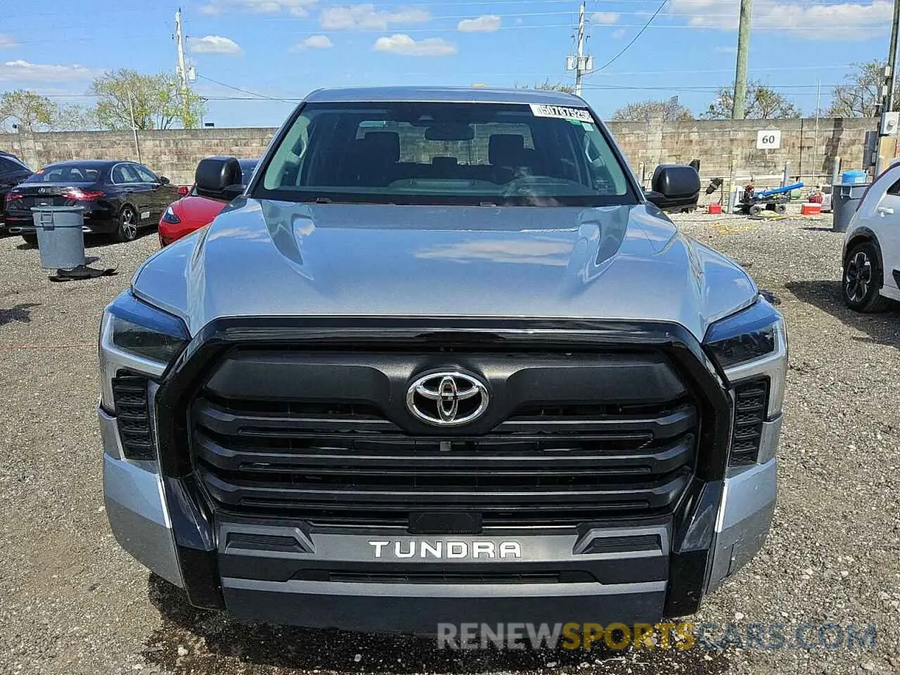 5 Photograph of a damaged car 5TFKB5AB8NX006014 TOYOTA TUNDRA 2022