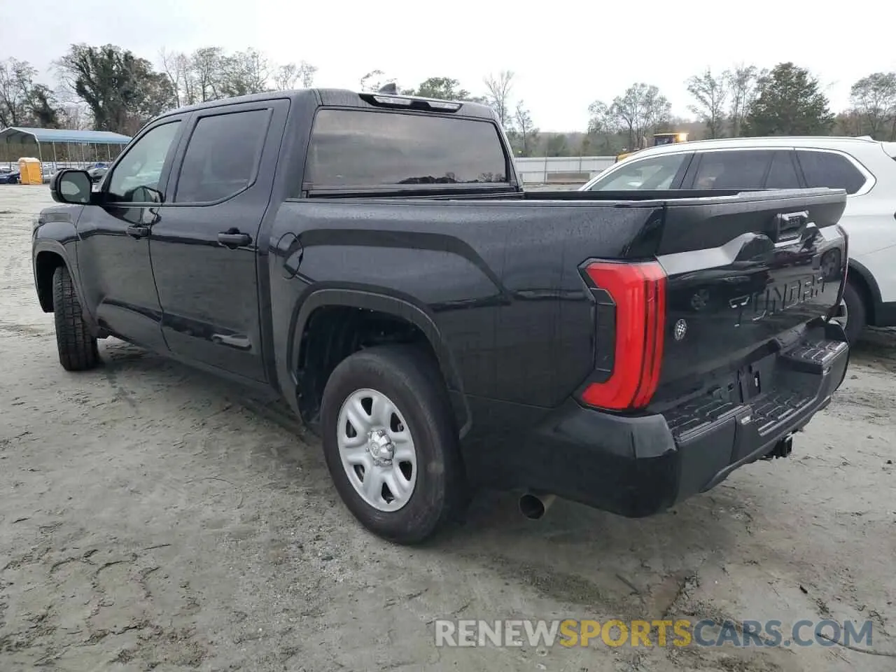 2 Photograph of a damaged car 5TFKB5AB8NX018809 TOYOTA TUNDRA 2022