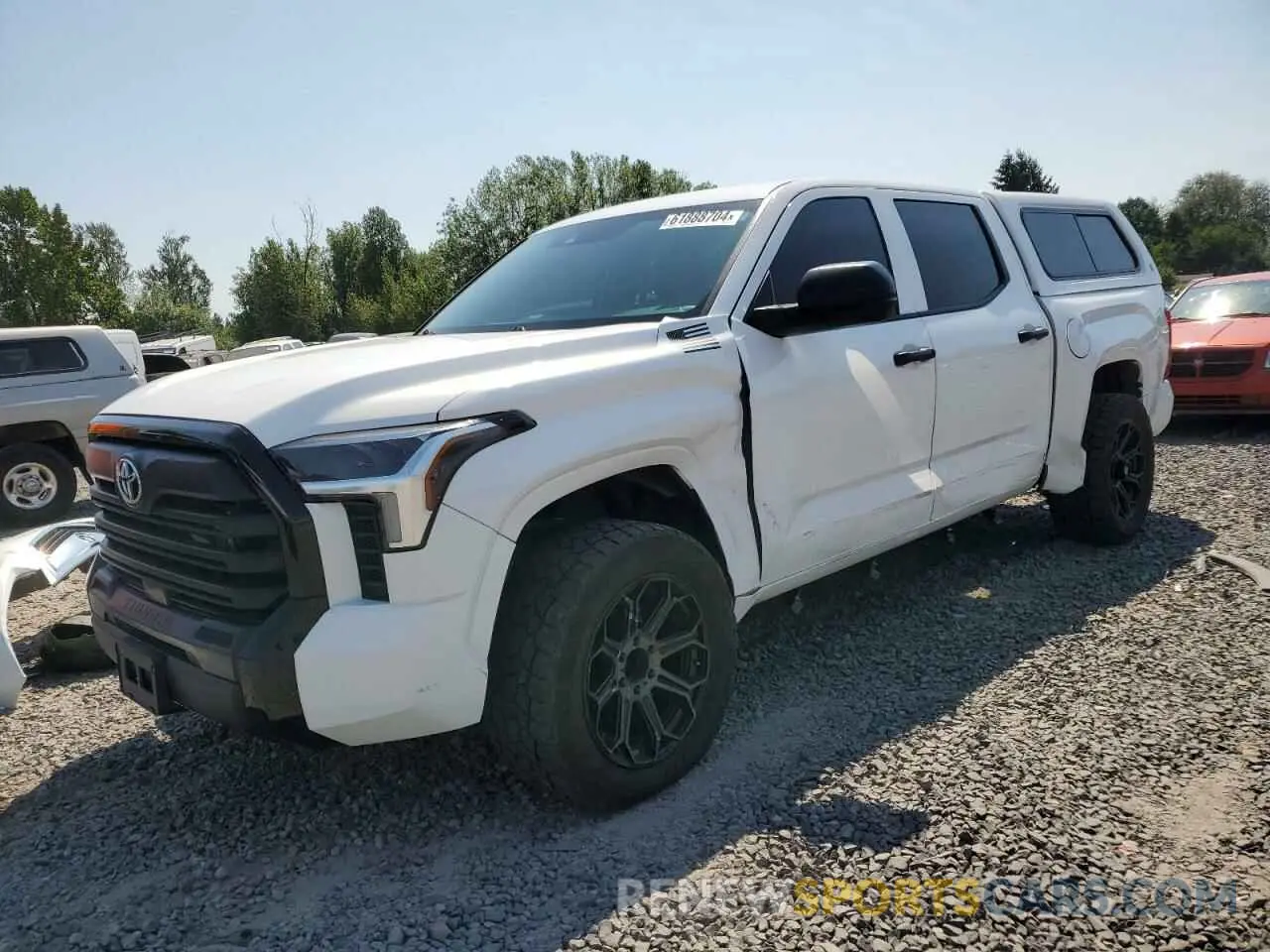 1 Photograph of a damaged car 5TFKB5DB1NX014807 TOYOTA TUNDRA 2022