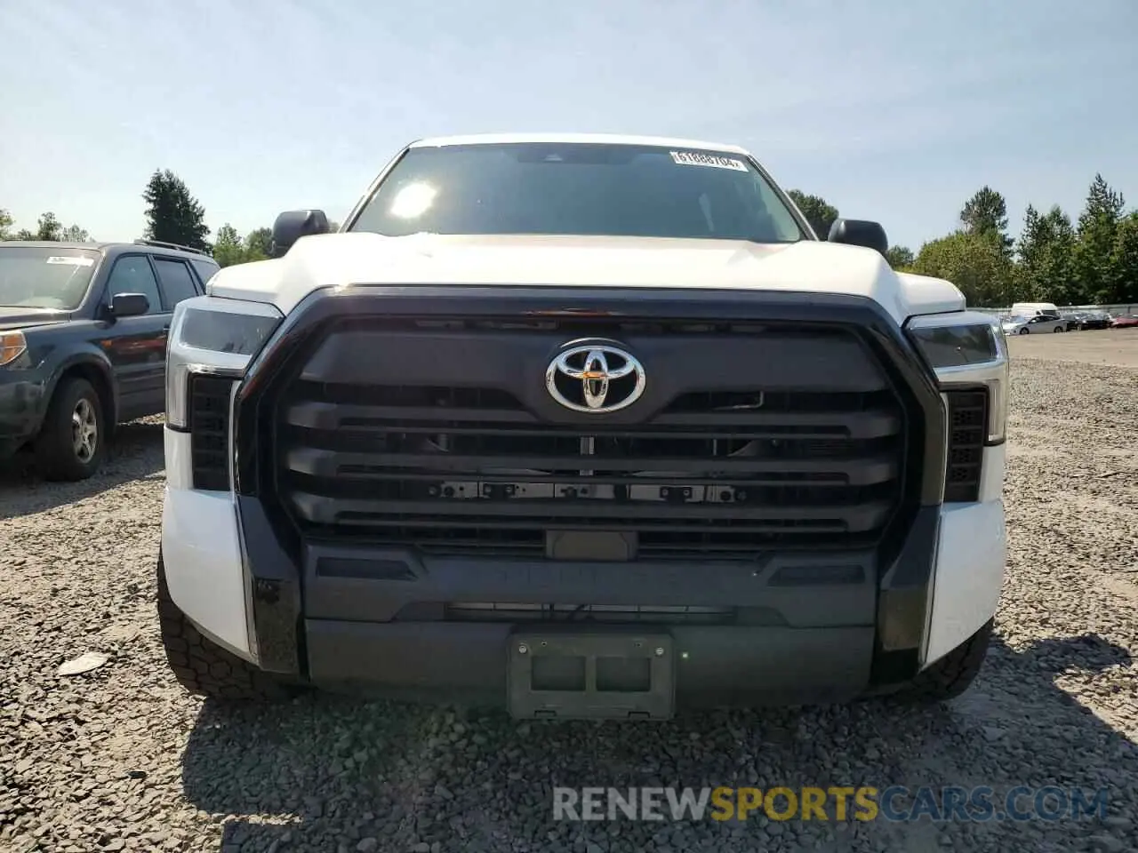 5 Photograph of a damaged car 5TFKB5DB1NX014807 TOYOTA TUNDRA 2022