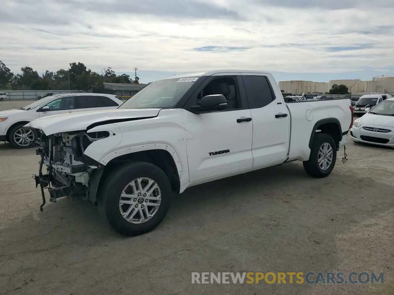 1 Photograph of a damaged car 5TFLA5AA3NX013841 TOYOTA TUNDRA 2022