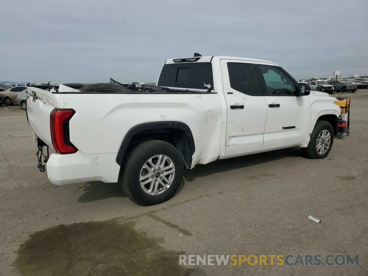 3 Photograph of a damaged car 5TFLA5AA3NX013841 TOYOTA TUNDRA 2022
