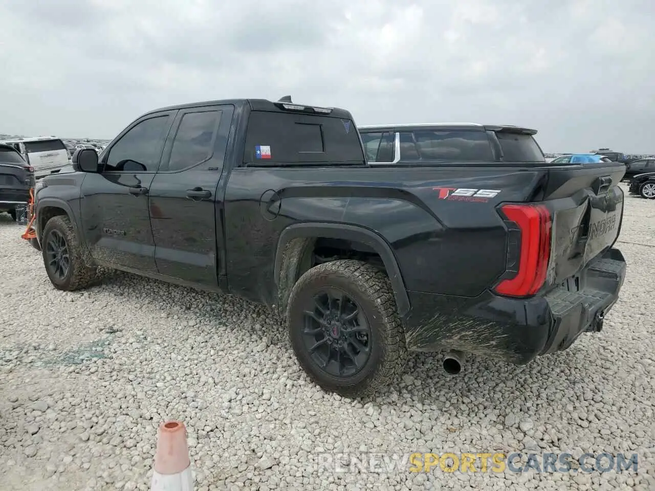 2 Photograph of a damaged car 5TFLA5AA4NX016814 TOYOTA TUNDRA 2022