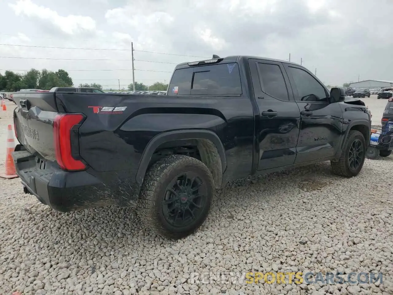 3 Photograph of a damaged car 5TFLA5AA4NX016814 TOYOTA TUNDRA 2022