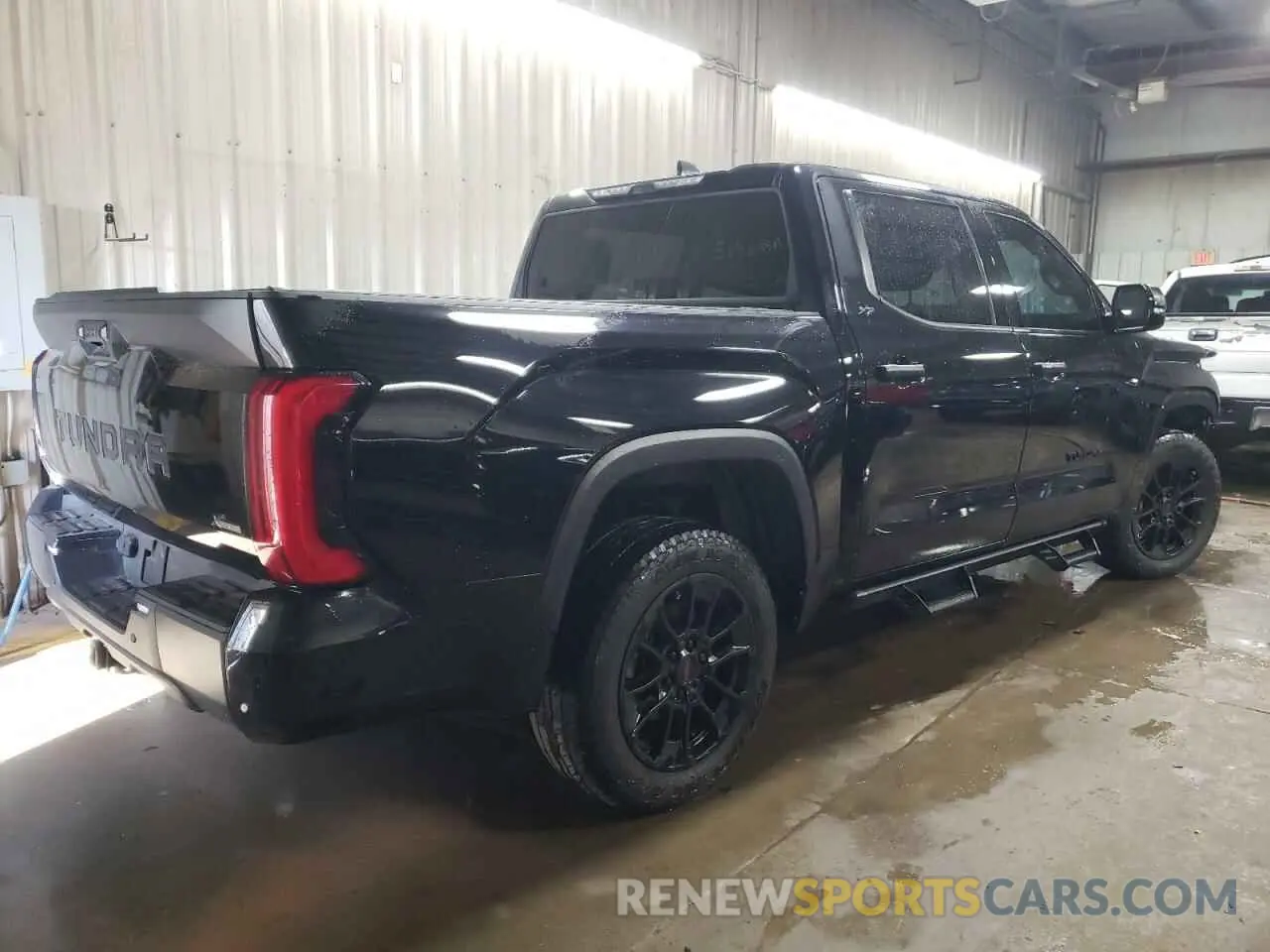3 Photograph of a damaged car 5TFLA5AB2NX011409 TOYOTA TUNDRA 2022
