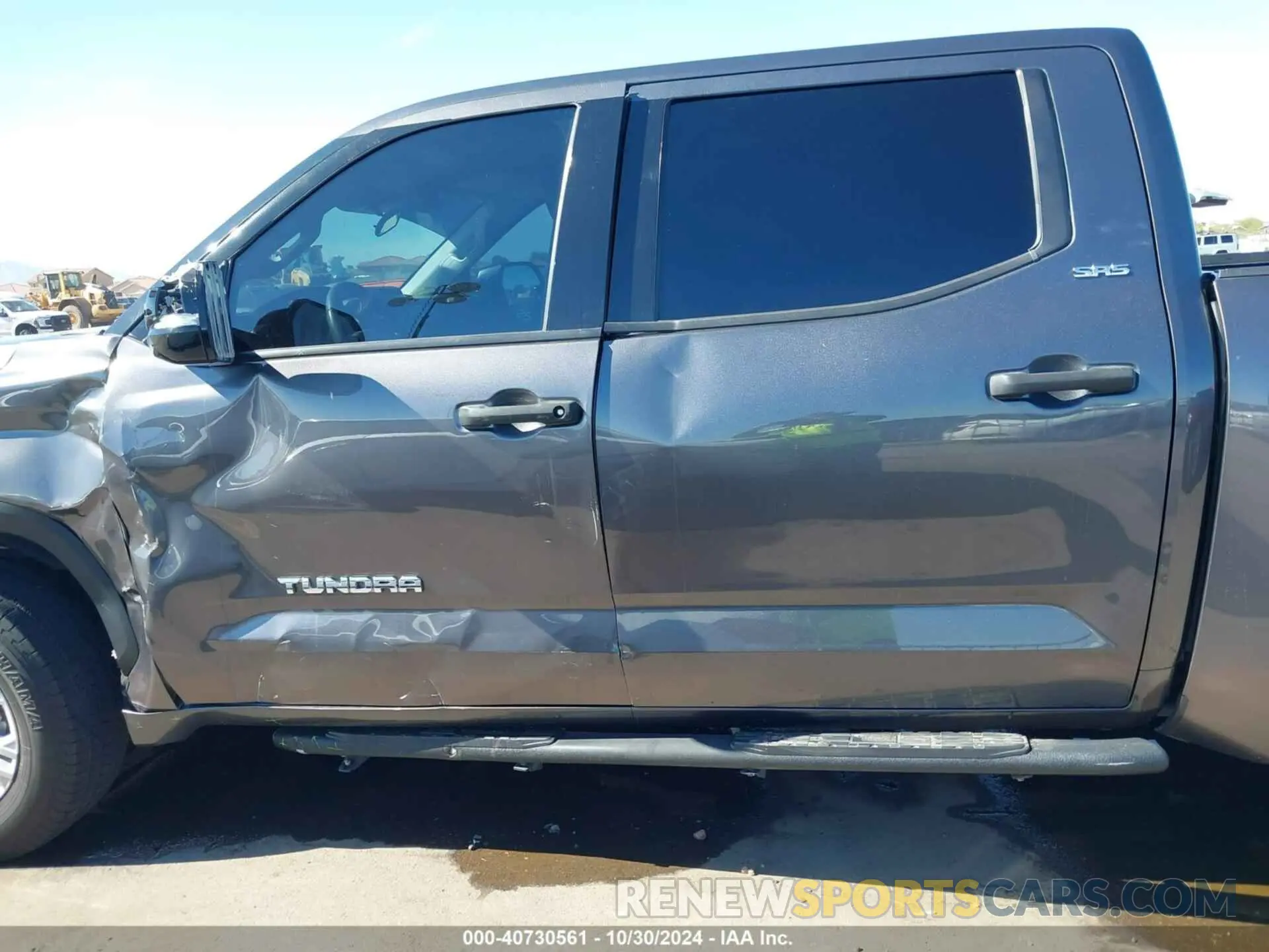 15 Photograph of a damaged car 5TFLA5AB9NX017563 TOYOTA TUNDRA 2022
