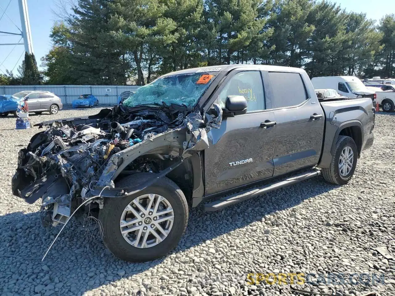 1 Photograph of a damaged car 5TFLA5ABXNX008922 TOYOTA TUNDRA 2022