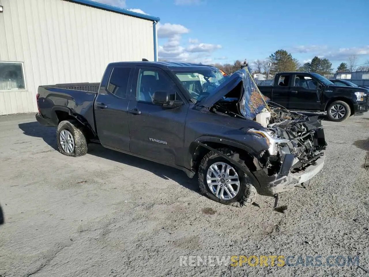 4 Photograph of a damaged car 5TFLA5DA2NX048639 TOYOTA TUNDRA 2022