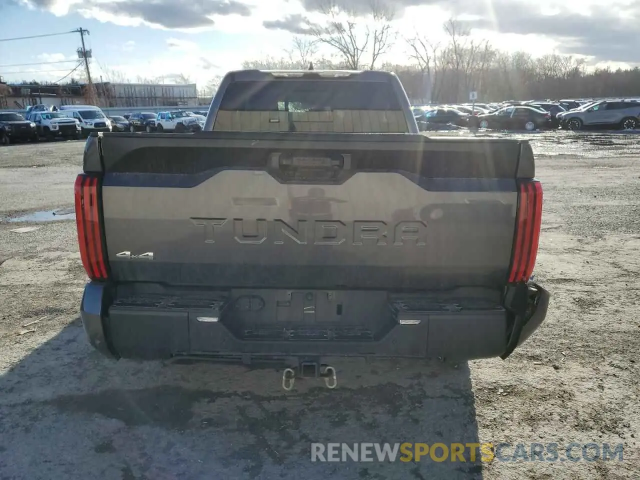 6 Photograph of a damaged car 5TFLA5DA2NX048639 TOYOTA TUNDRA 2022