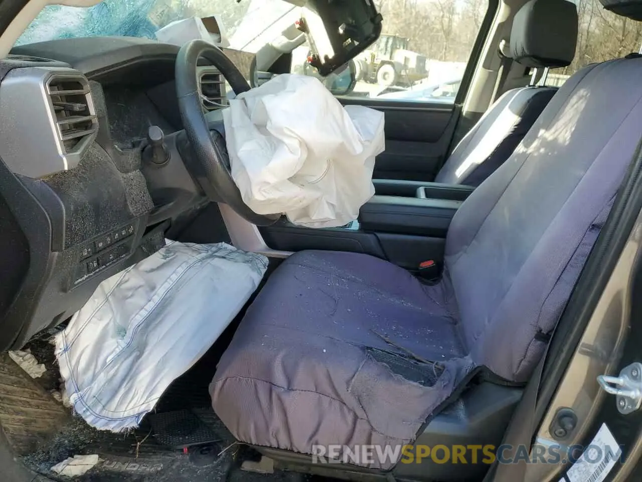 7 Photograph of a damaged car 5TFLA5DA2NX048639 TOYOTA TUNDRA 2022