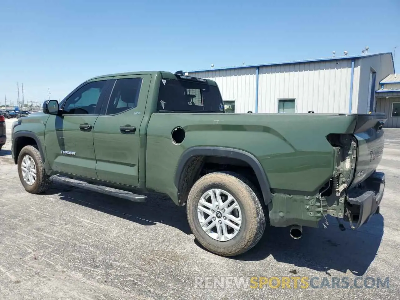 2 Photograph of a damaged car 5TFLA5DA9NX016142 TOYOTA TUNDRA 2022