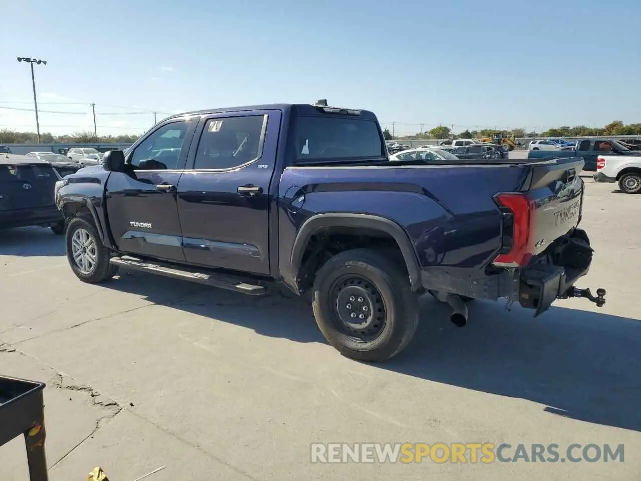 2 Photograph of a damaged car 5TFLA5DB0NX013932 TOYOTA TUNDRA 2022