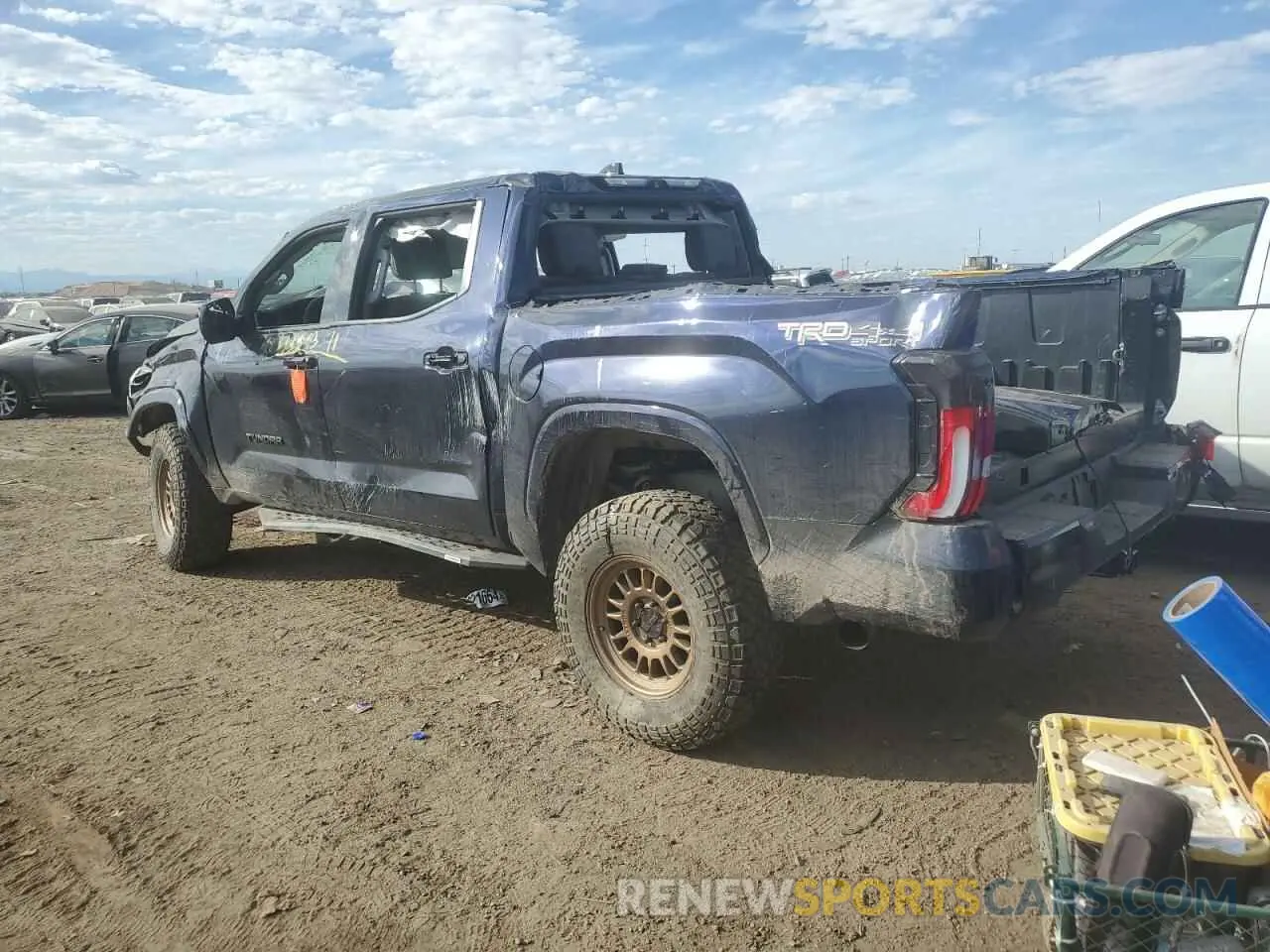 2 Photograph of a damaged car 5TFLA5DB0NX052598 TOYOTA TUNDRA 2022