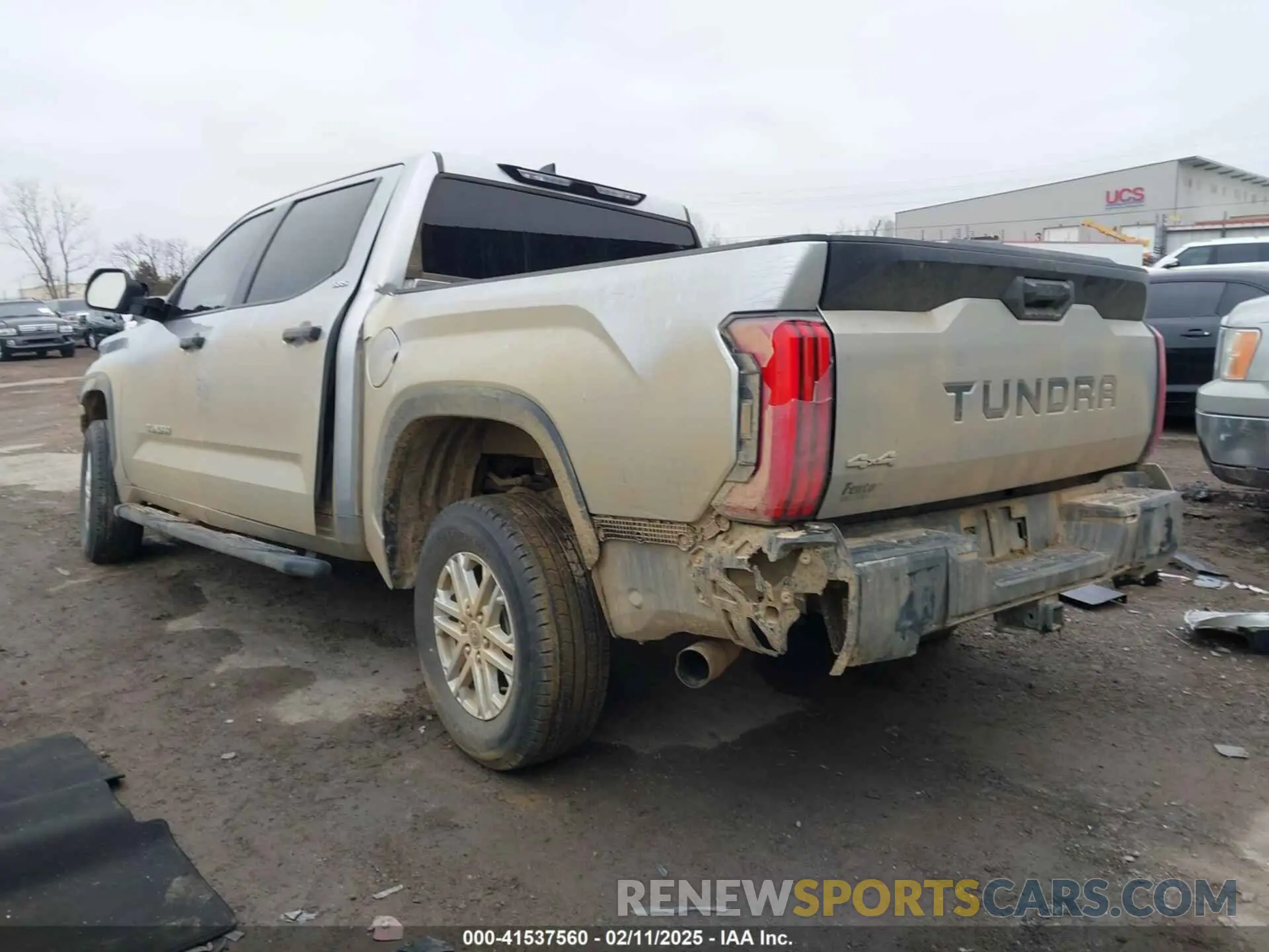 3 Photograph of a damaged car 5TFLA5DB1NX017228 TOYOTA TUNDRA 2022
