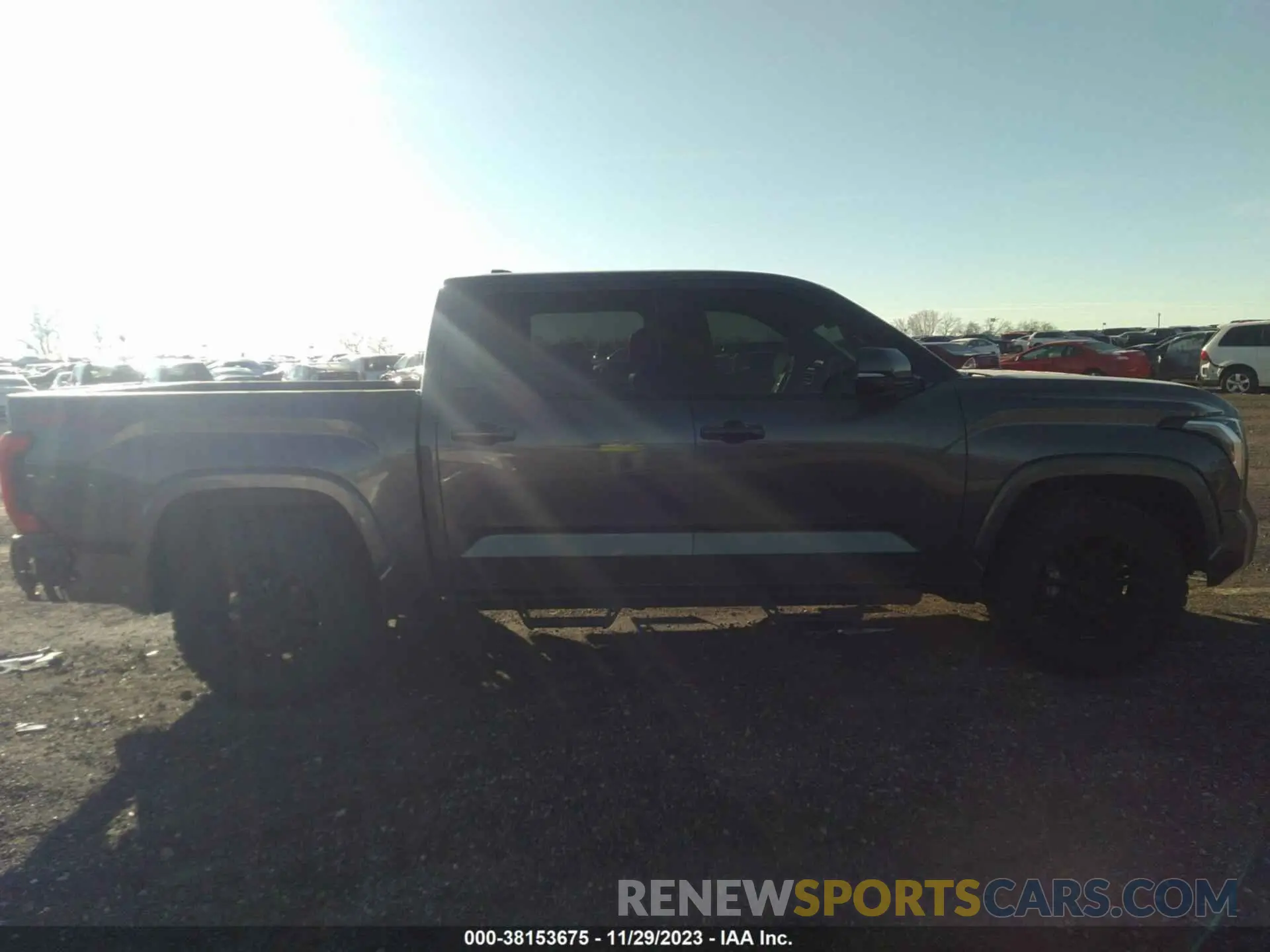 14 Photograph of a damaged car 5TFLA5DB1NX038712 TOYOTA TUNDRA 2022