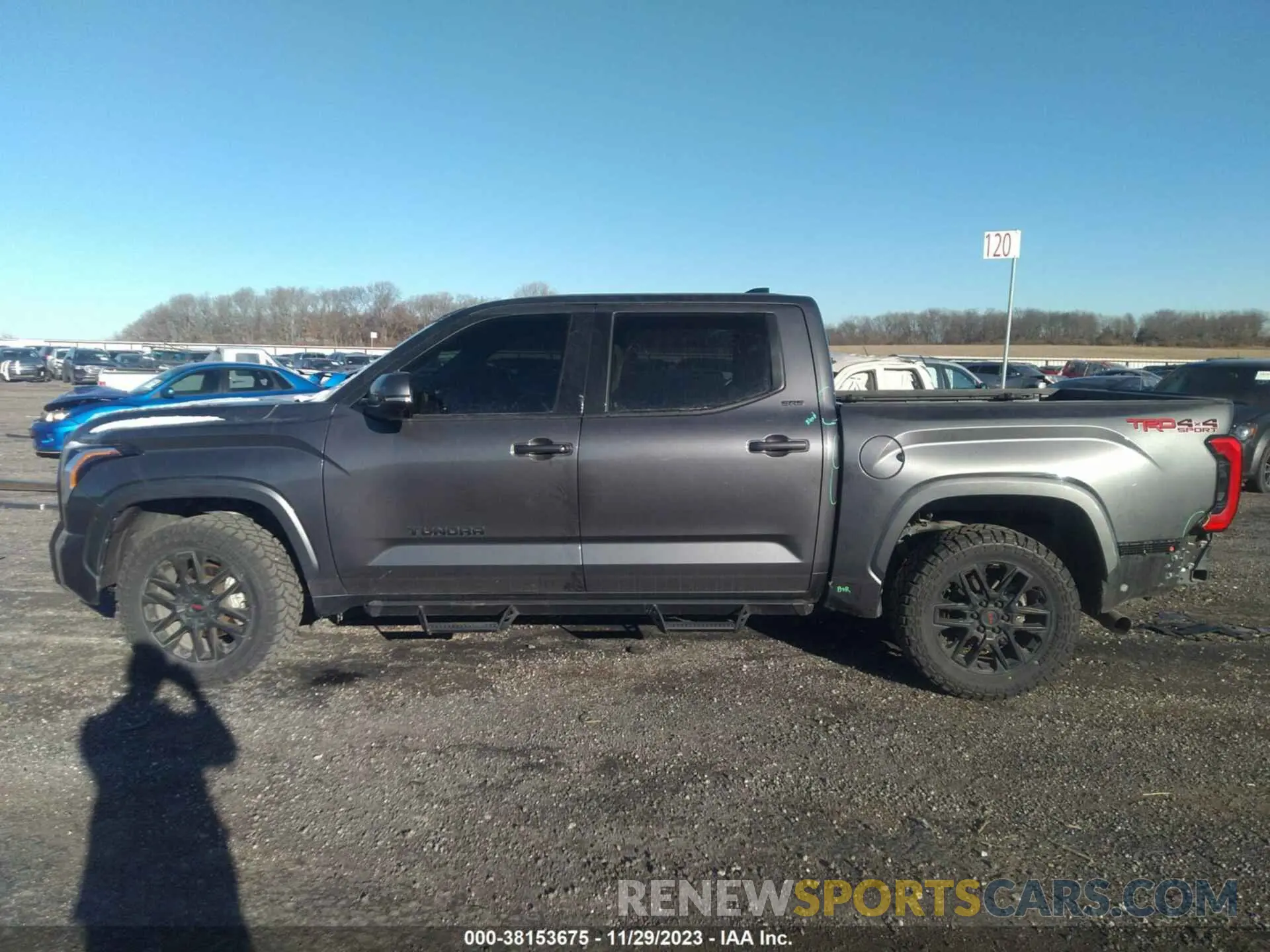 15 Photograph of a damaged car 5TFLA5DB1NX038712 TOYOTA TUNDRA 2022
