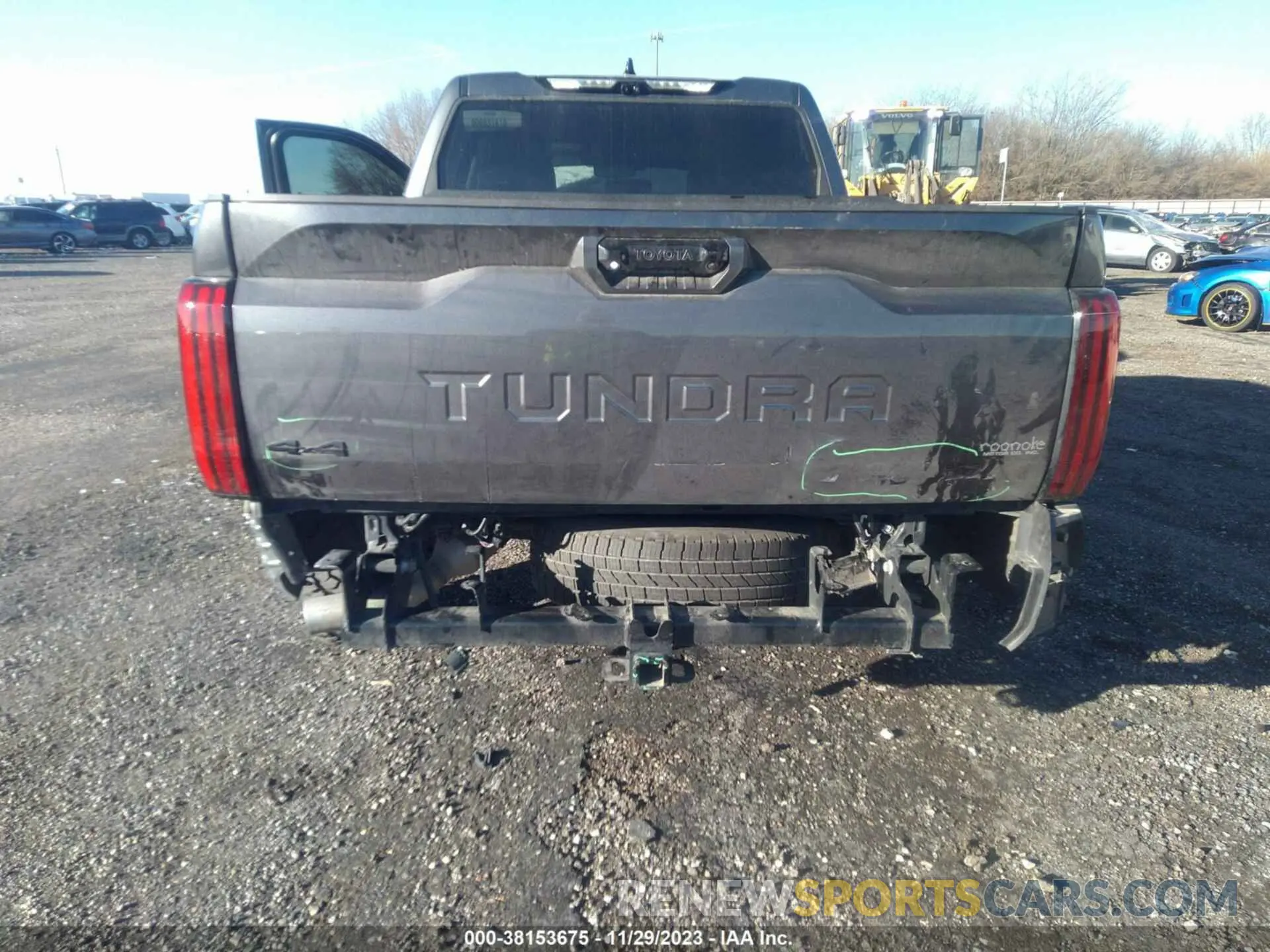 6 Photograph of a damaged car 5TFLA5DB1NX038712 TOYOTA TUNDRA 2022