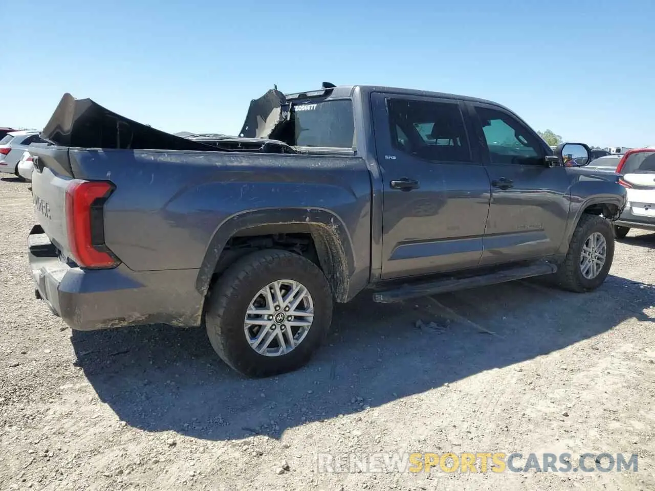 3 Photograph of a damaged car 5TFLA5DB2NX011633 TOYOTA TUNDRA 2022