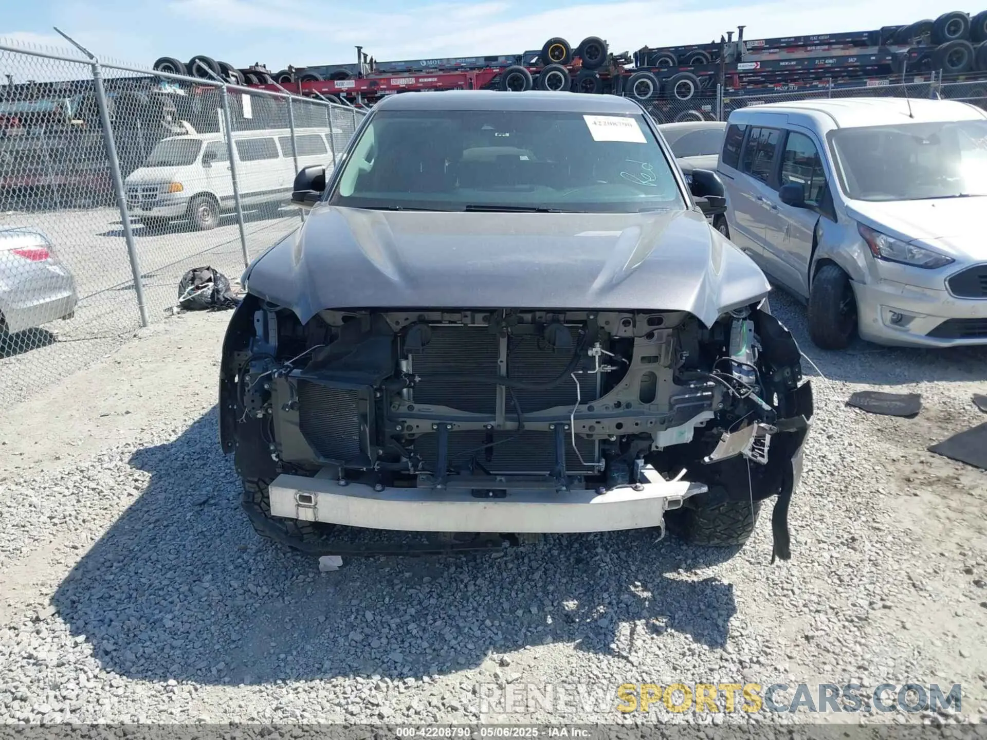 12 Photograph of a damaged car 5TFLA5DB5NX055173 TOYOTA TUNDRA 2022