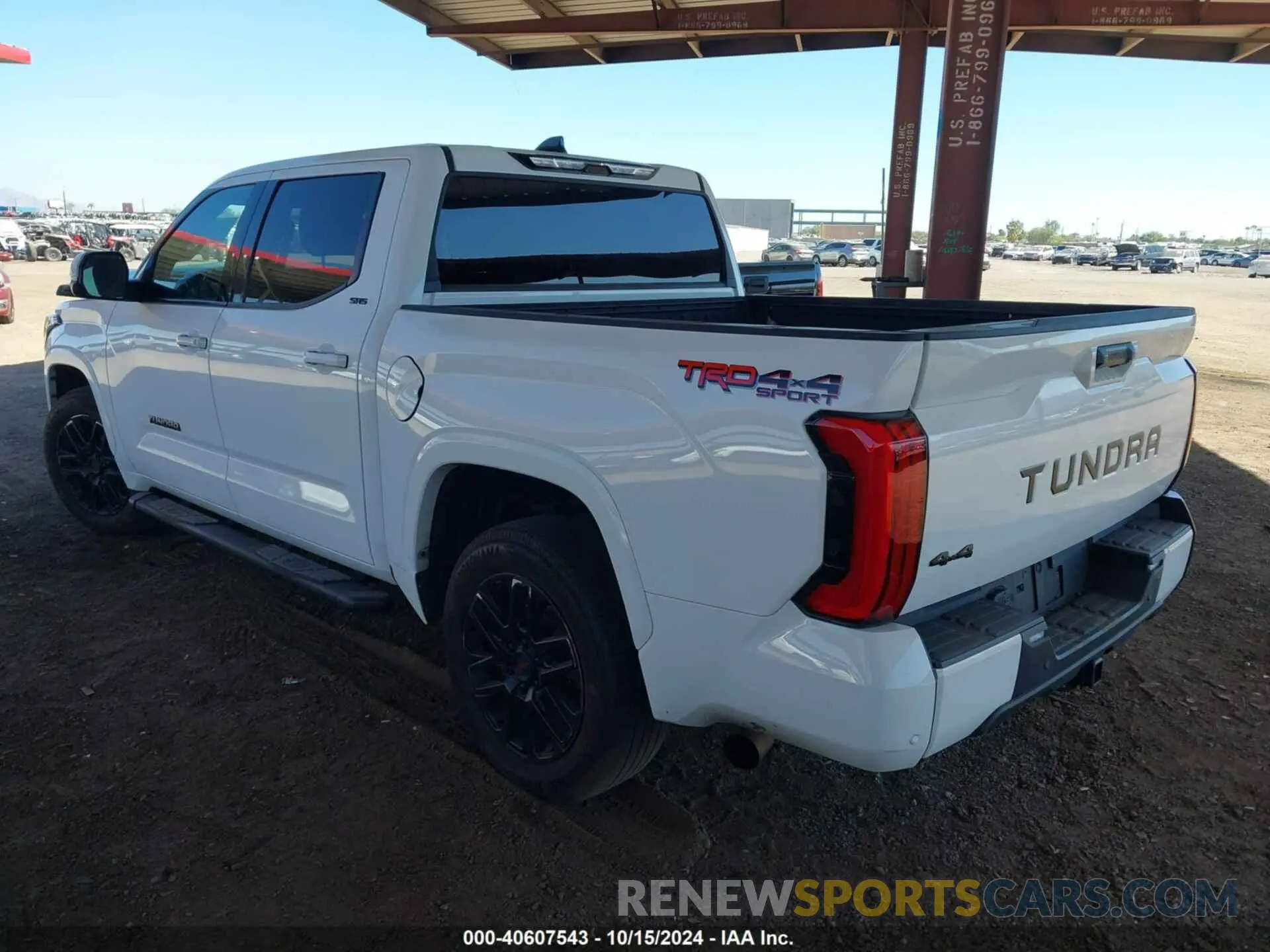 3 Photograph of a damaged car 5TFLA5DB6NX008847 TOYOTA TUNDRA 2022