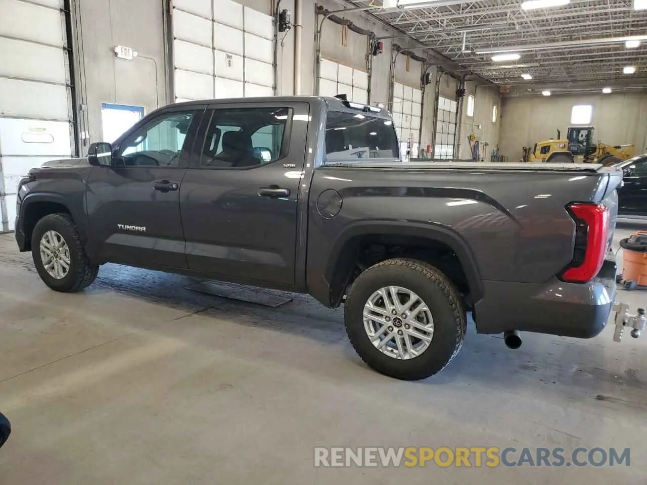 2 Photograph of a damaged car 5TFLA5DB6NX016429 TOYOTA TUNDRA 2022