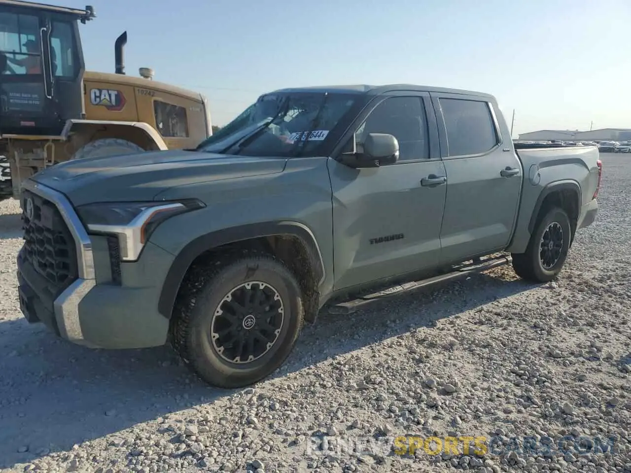 1 Photograph of a damaged car 5TFLA5DB7NX041856 TOYOTA TUNDRA 2022