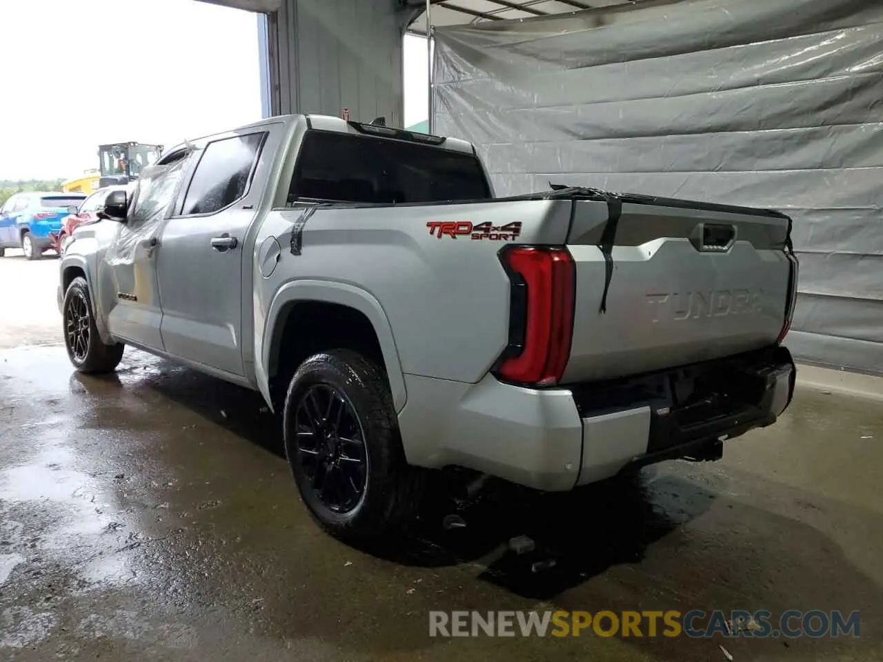 2 Photograph of a damaged car 5TFLA5DB7NX042800 TOYOTA TUNDRA 2022