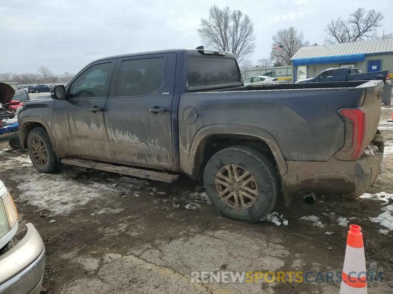 2 Photograph of a damaged car 5TFLA5DB8NX047651 TOYOTA TUNDRA 2022