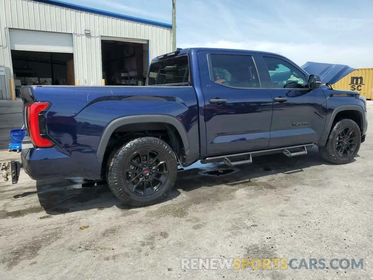 3 Photograph of a damaged car 5TFLA5DB8NX054549 TOYOTA TUNDRA 2022