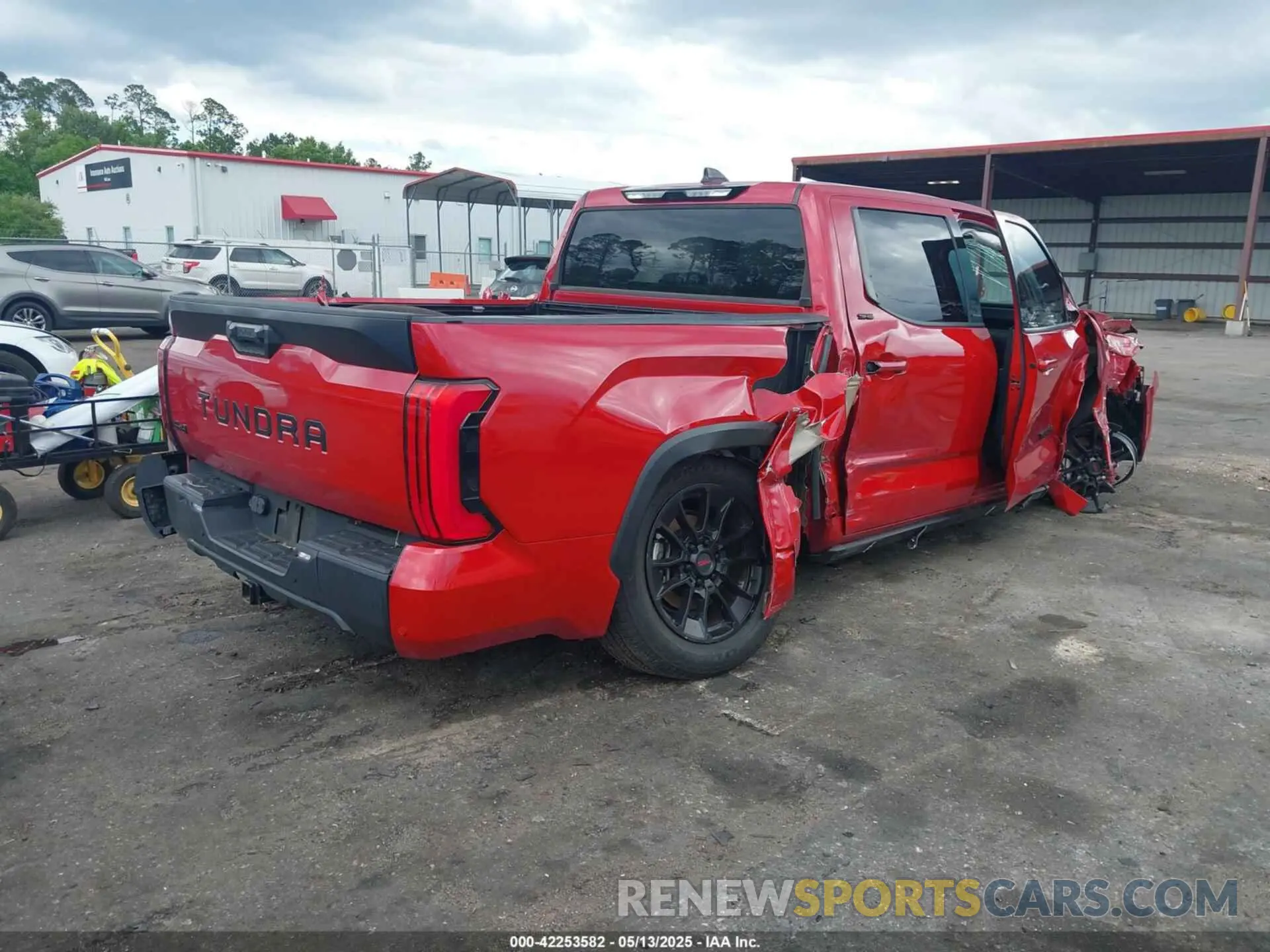 4 Photograph of a damaged car 5TFLA5DB9NX013749 TOYOTA TUNDRA 2022
