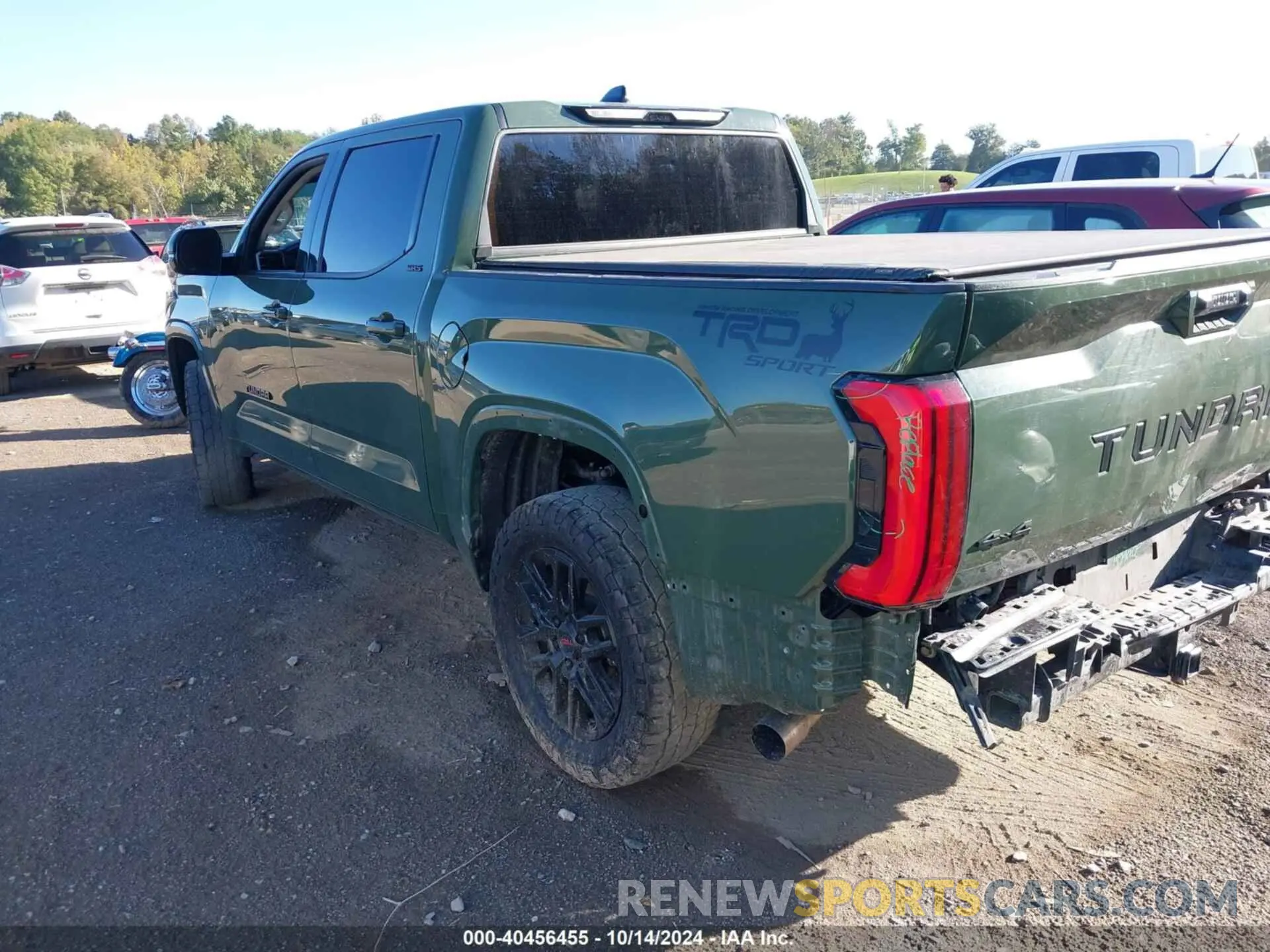 3 Photograph of a damaged car 5TFLA5DB9NX034083 TOYOTA TUNDRA 2022