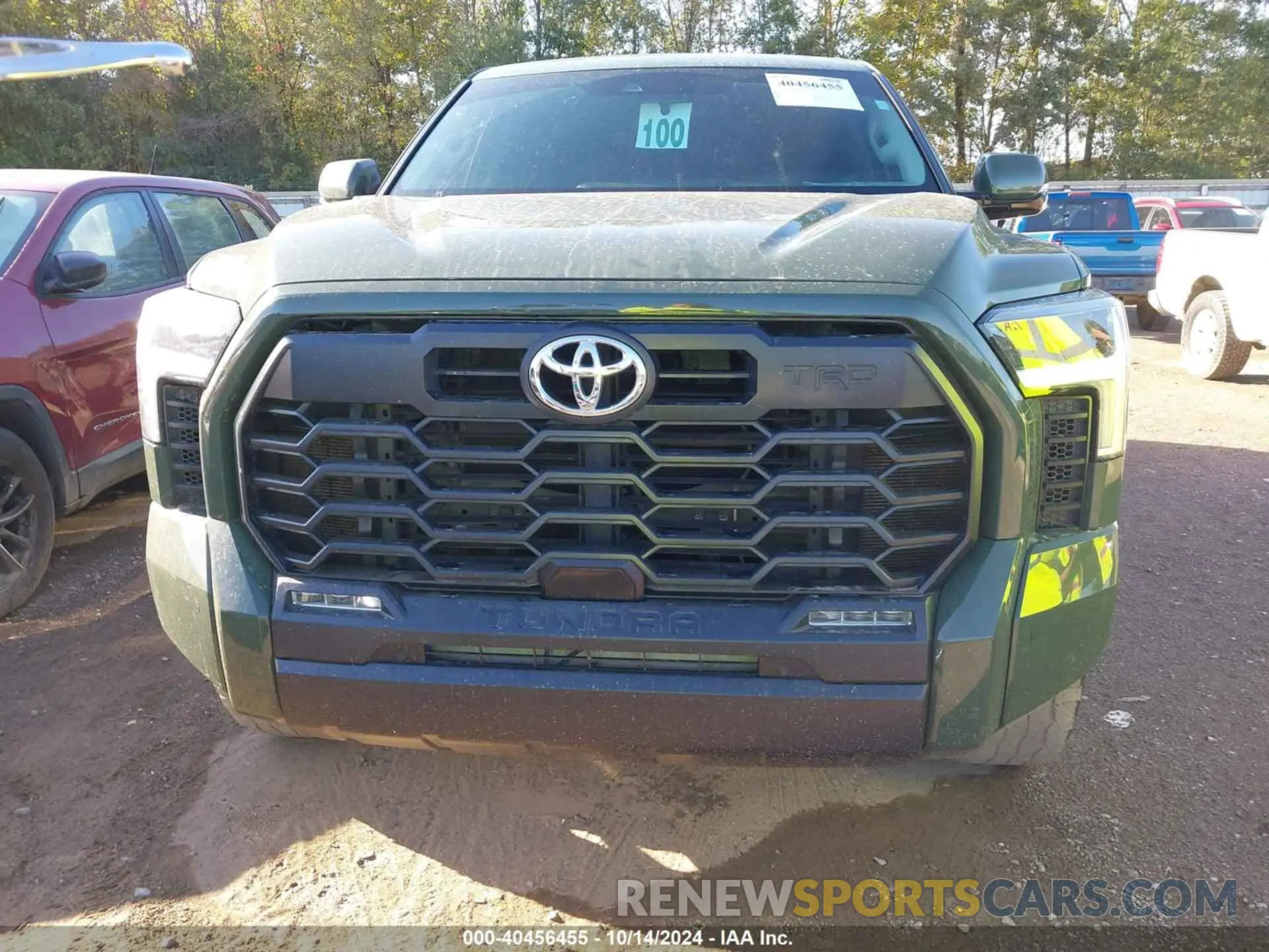 6 Photograph of a damaged car 5TFLA5DB9NX034083 TOYOTA TUNDRA 2022