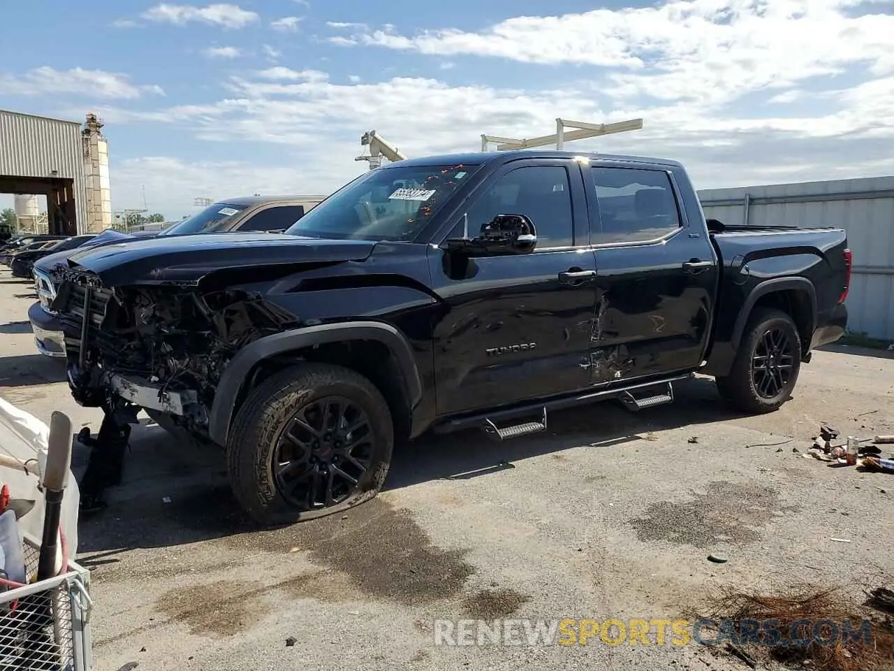 1 Photograph of a damaged car 5TFLA5DB9NX054592 TOYOTA TUNDRA 2022