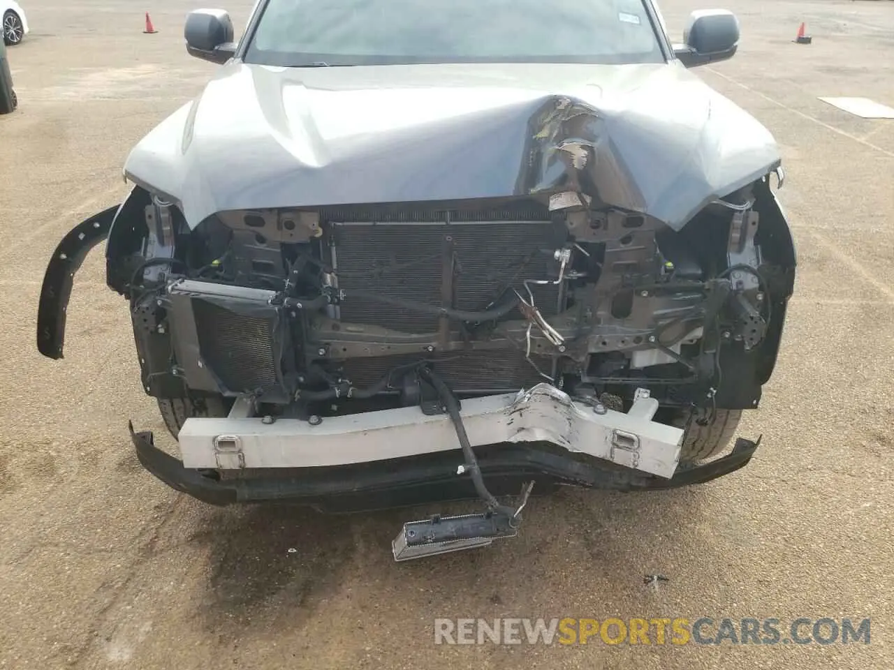 11 Photograph of a damaged car 5TFLA5DBXNX053936 TOYOTA TUNDRA 2022
