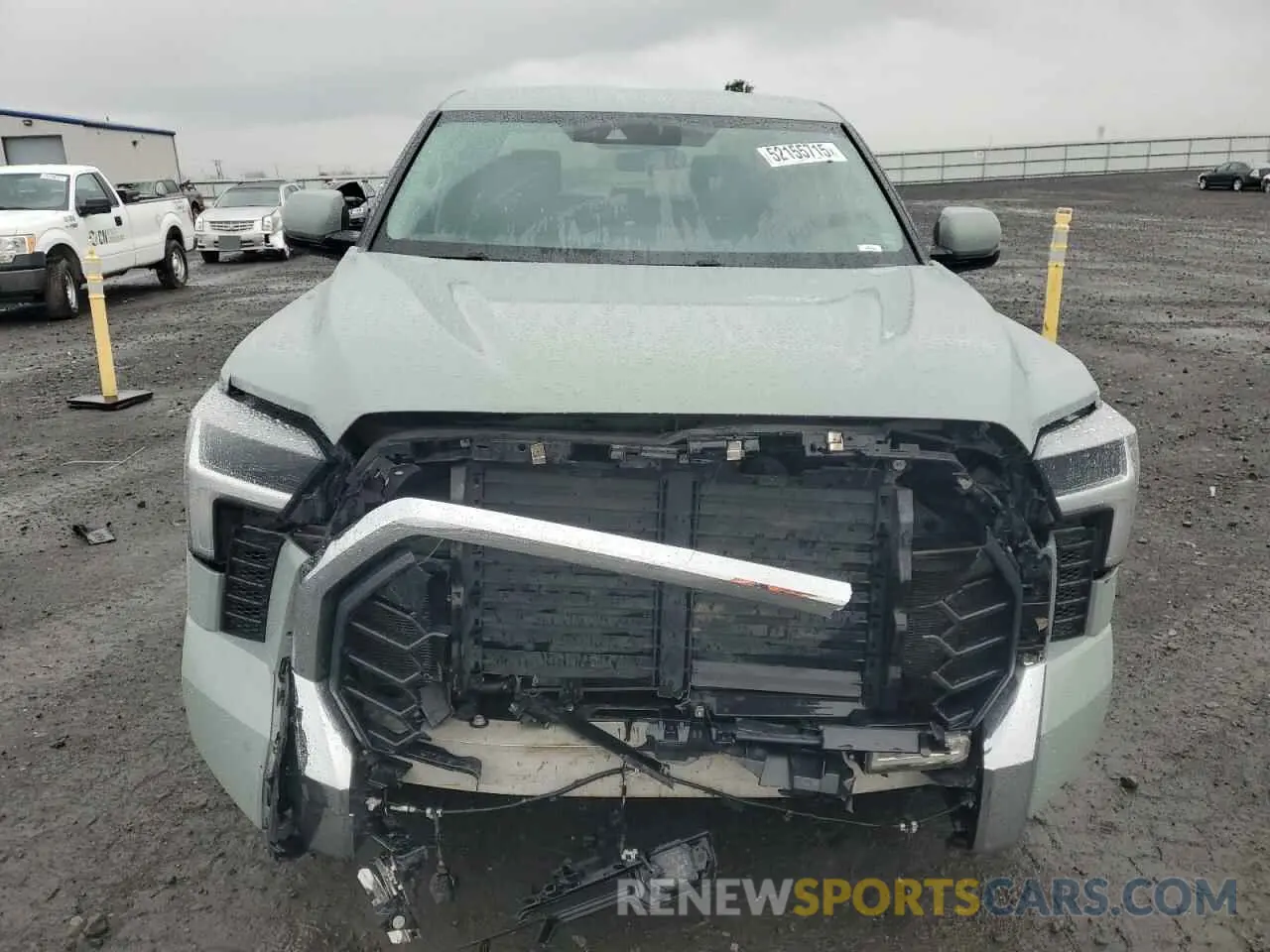 5 Photograph of a damaged car 5TFLA5EC5NX005722 TOYOTA TUNDRA 2022
